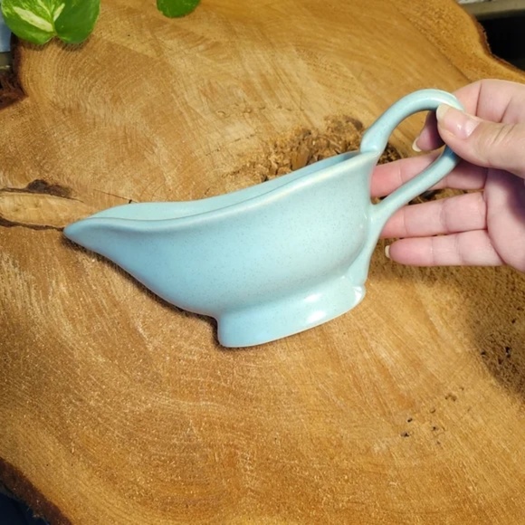 Mid Century Libbey Stoneware Gravy Boat - Picture 5 of 10